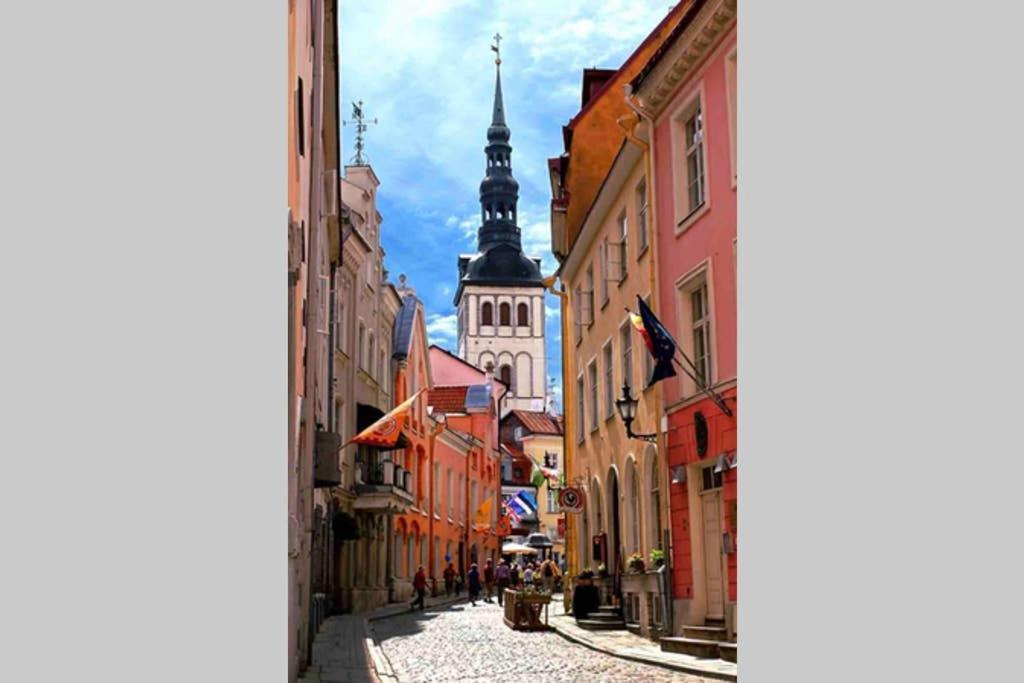 Best Location, Beautiful And Quiet Old Town Apt. Tallin Zewnętrze zdjęcie